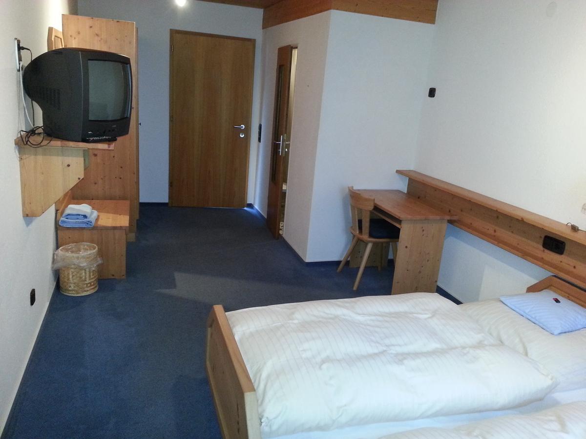 Hotel Bad Bruckhaus Gurtweil Quarto foto