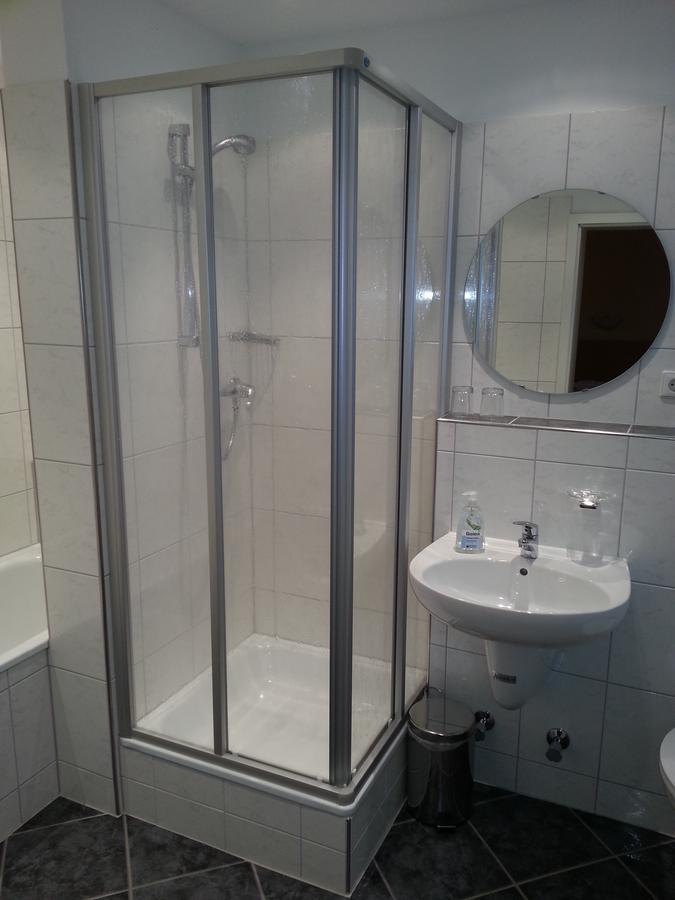 Hotel Bad Bruckhaus Gurtweil Quarto foto